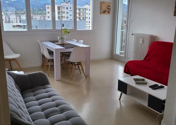 T4 Pour 6P - Balcon - Parking Gratuit - Fibre