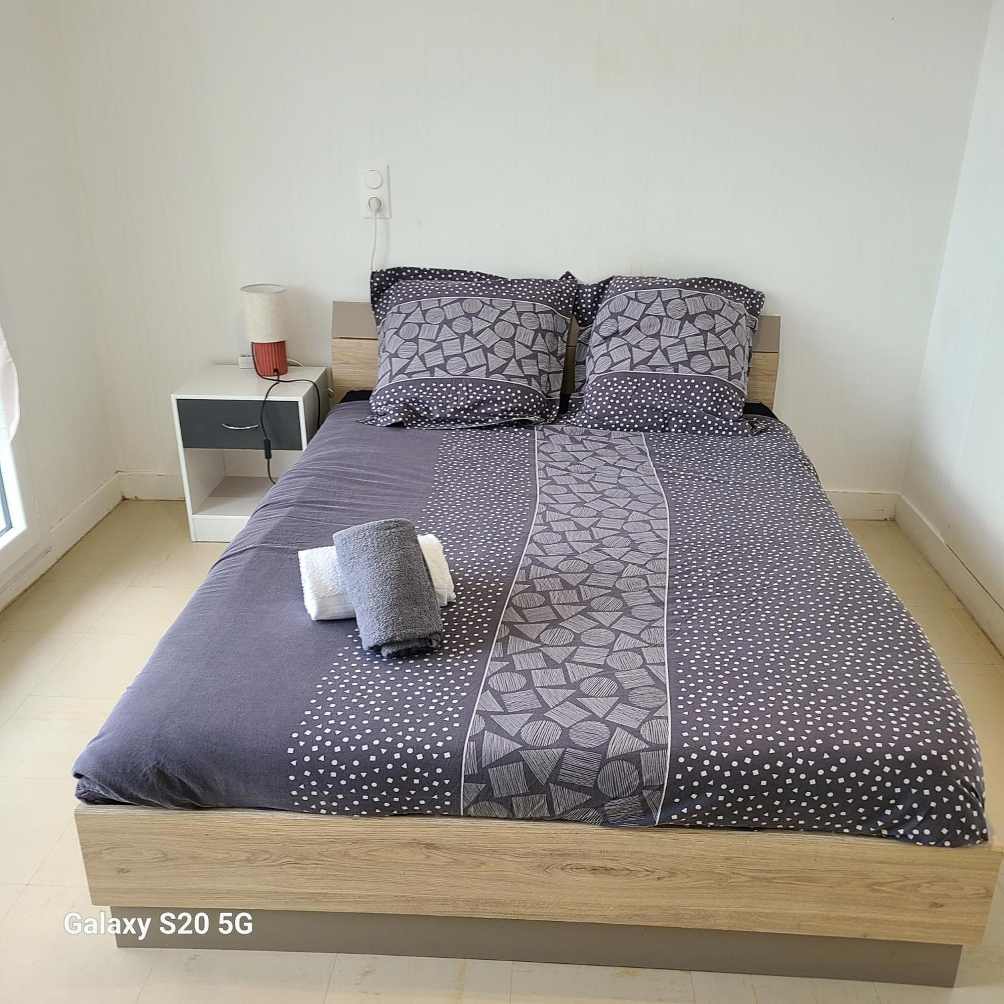 T4 Pour 6p - Balcon - Parking Gratuit - Fibre Appartement Chambéry